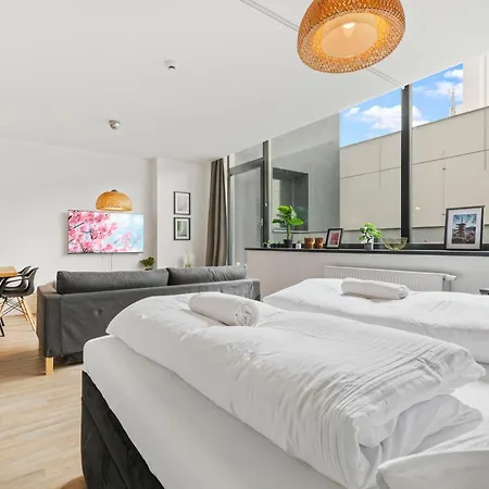 Lam Japanese Garden - Terrace - Ac Апартаменты Братислава